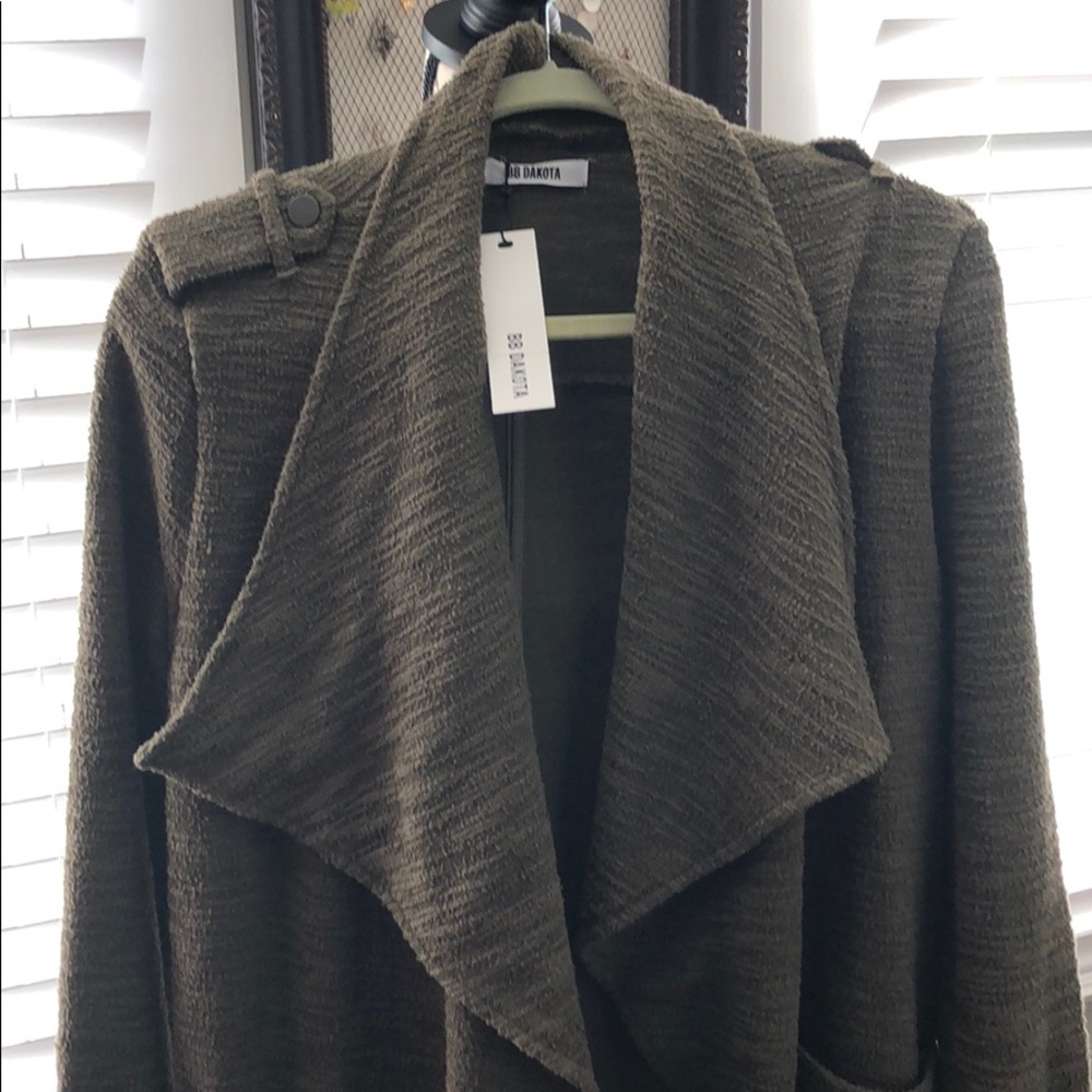 NWT BB Dakota Green long jacket